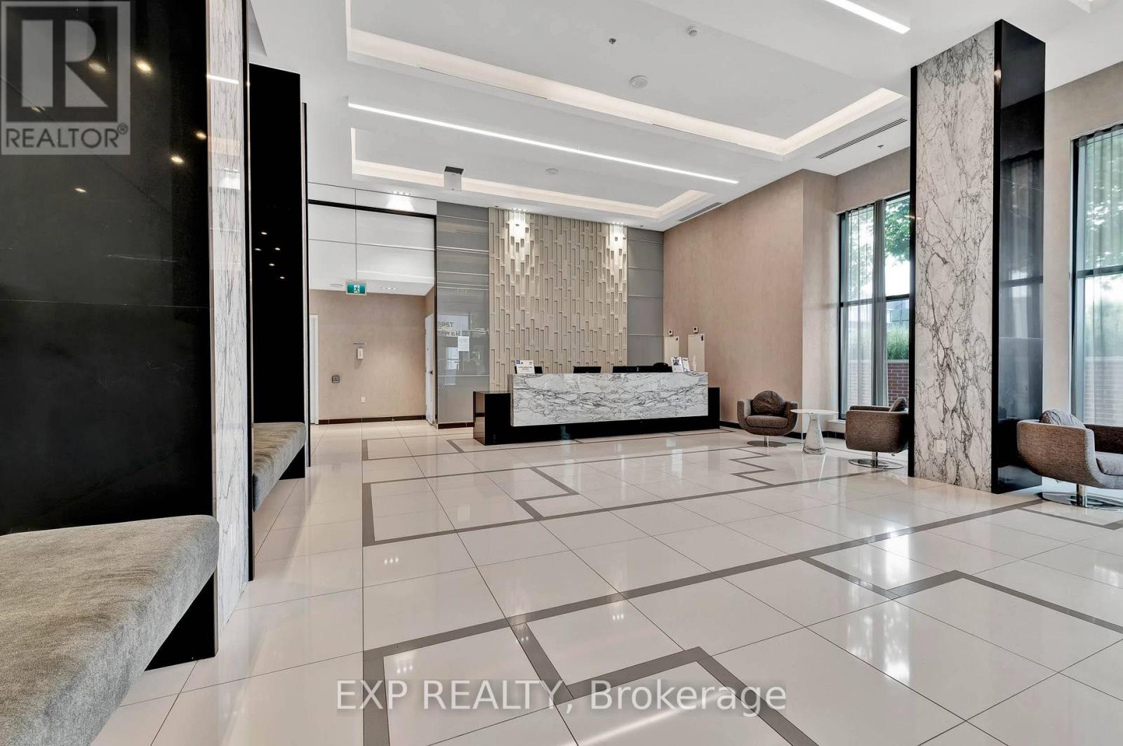 727 - 99 EAGLE ROCK WAY