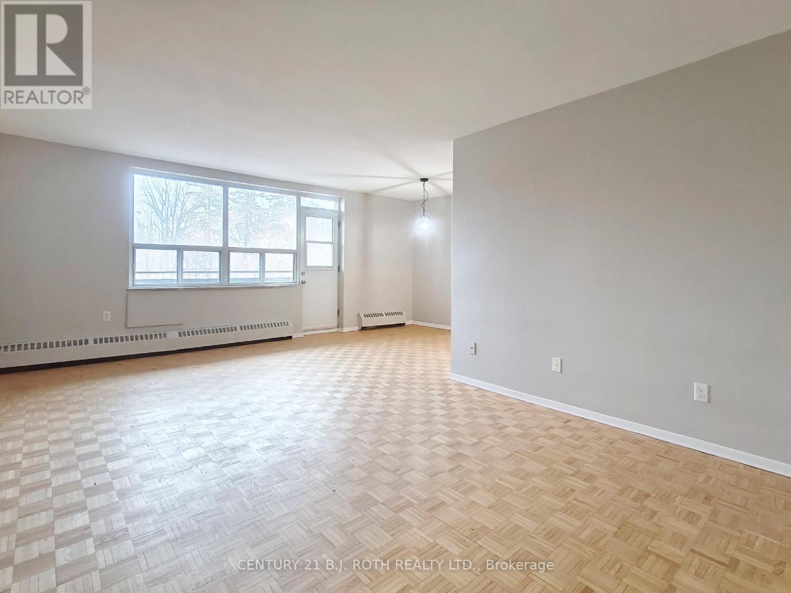 405 - 37 PEEL STREET