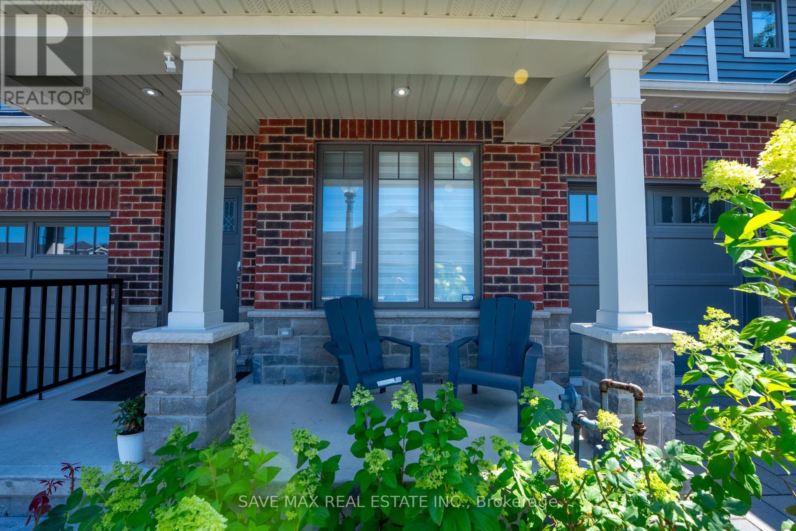 11 - 2848 KING STREET