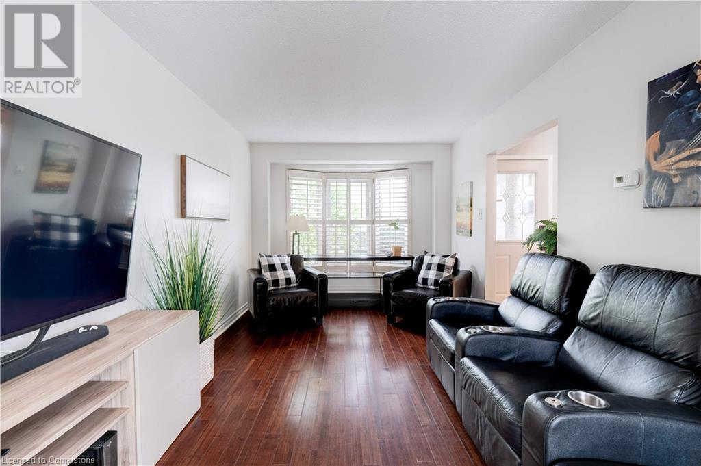 2408 PAULA Court