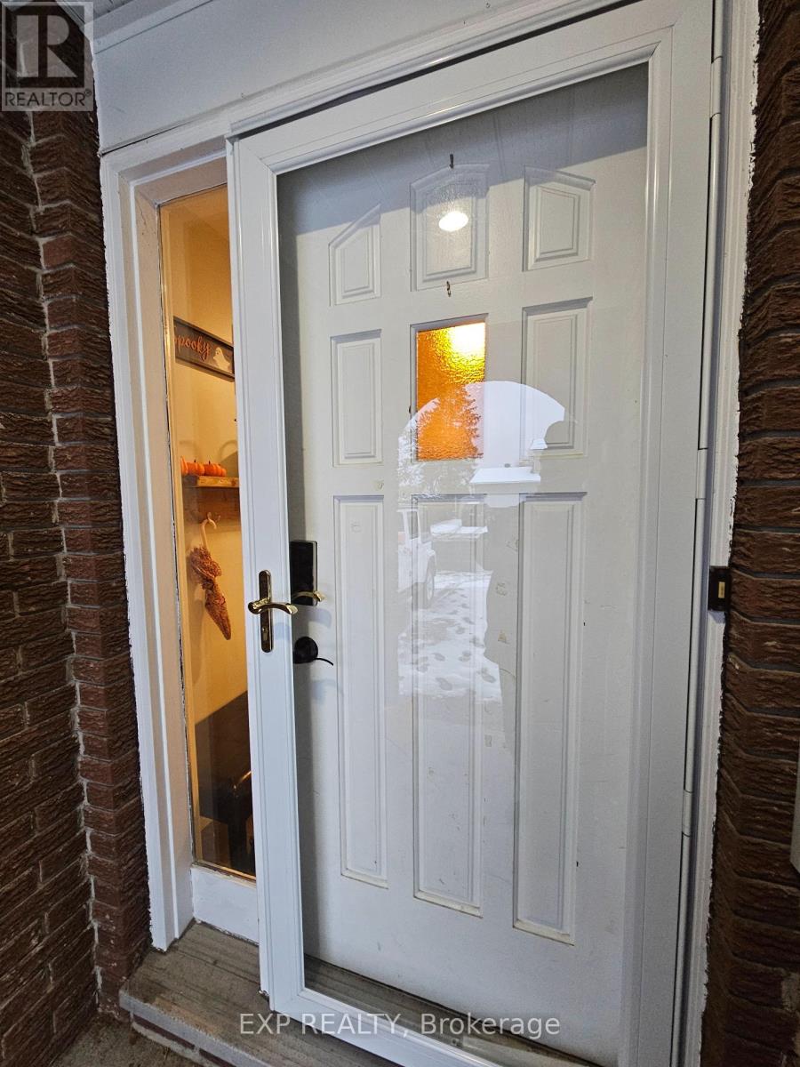 626 LAURIER BOULEVARD