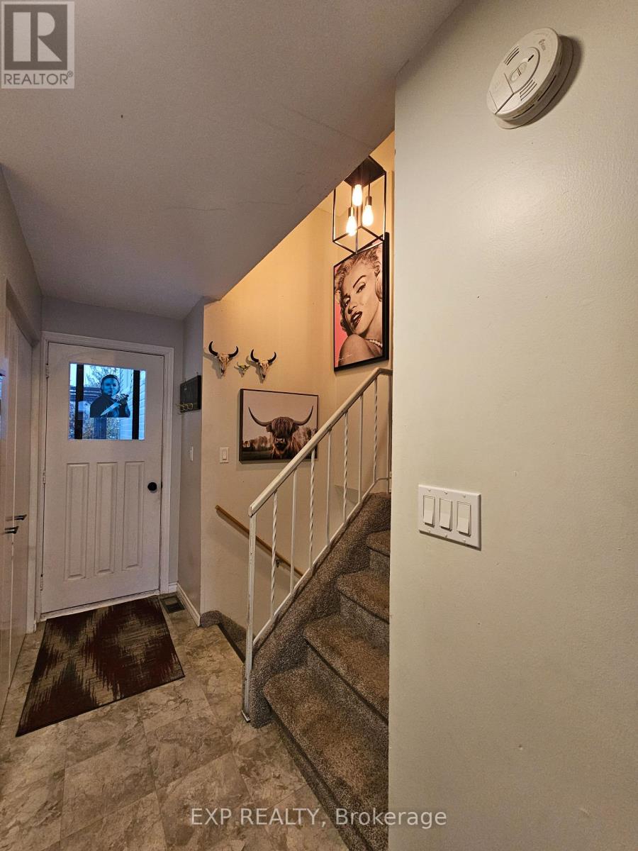 626 LAURIER BOULEVARD