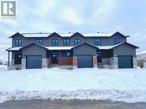 1009 DOBBIE STREET Brockville ON K6V7N1