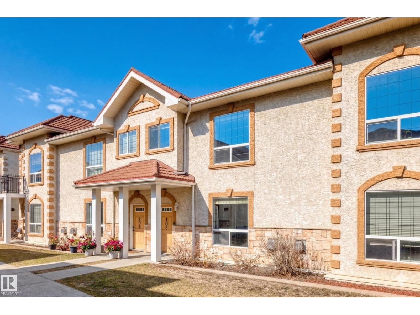 #105 13825 155 AV NW