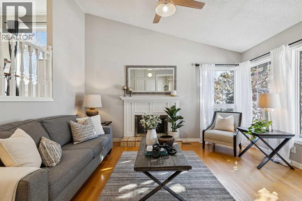 304 Marquis Place SE