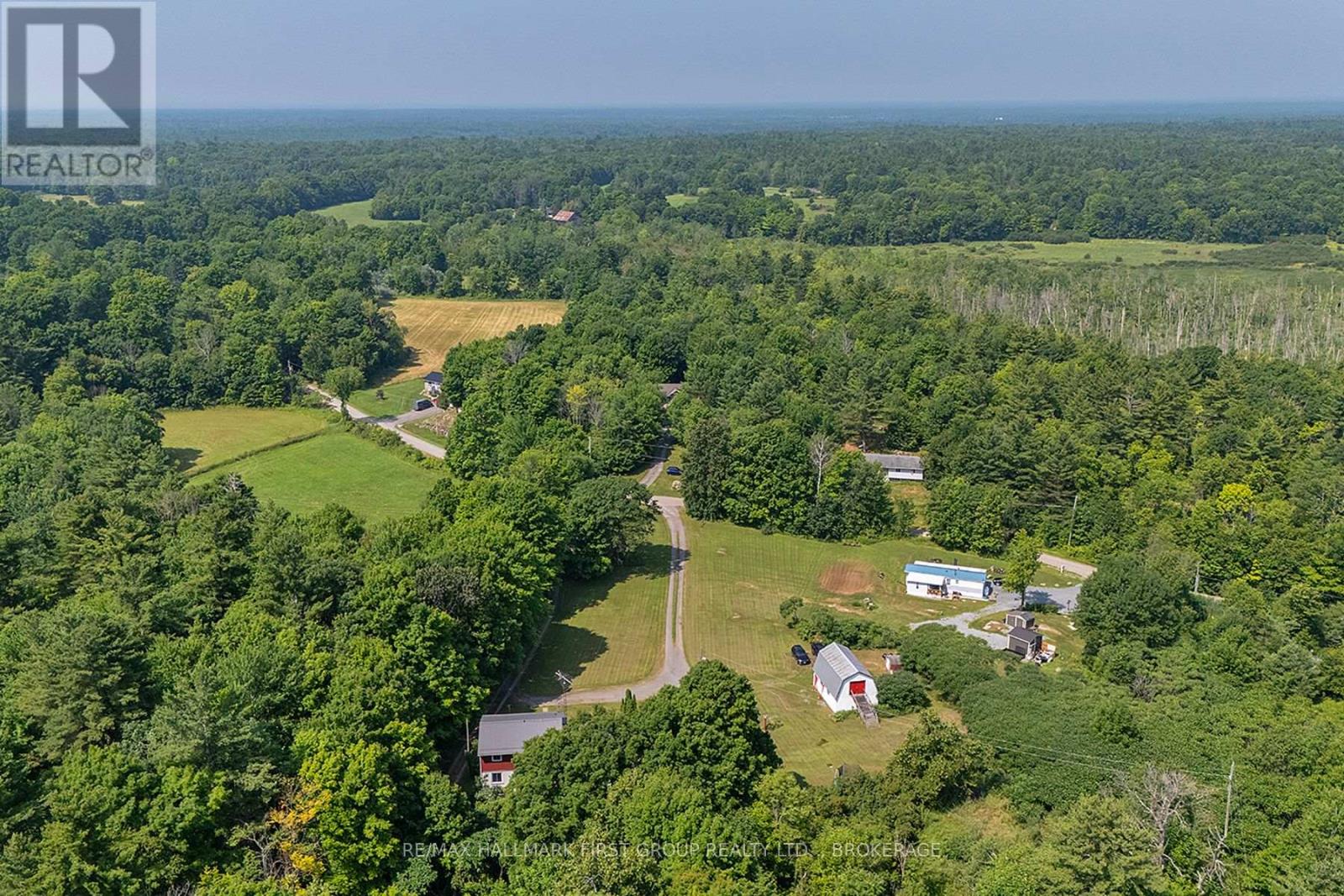 1086 MOON ROAD