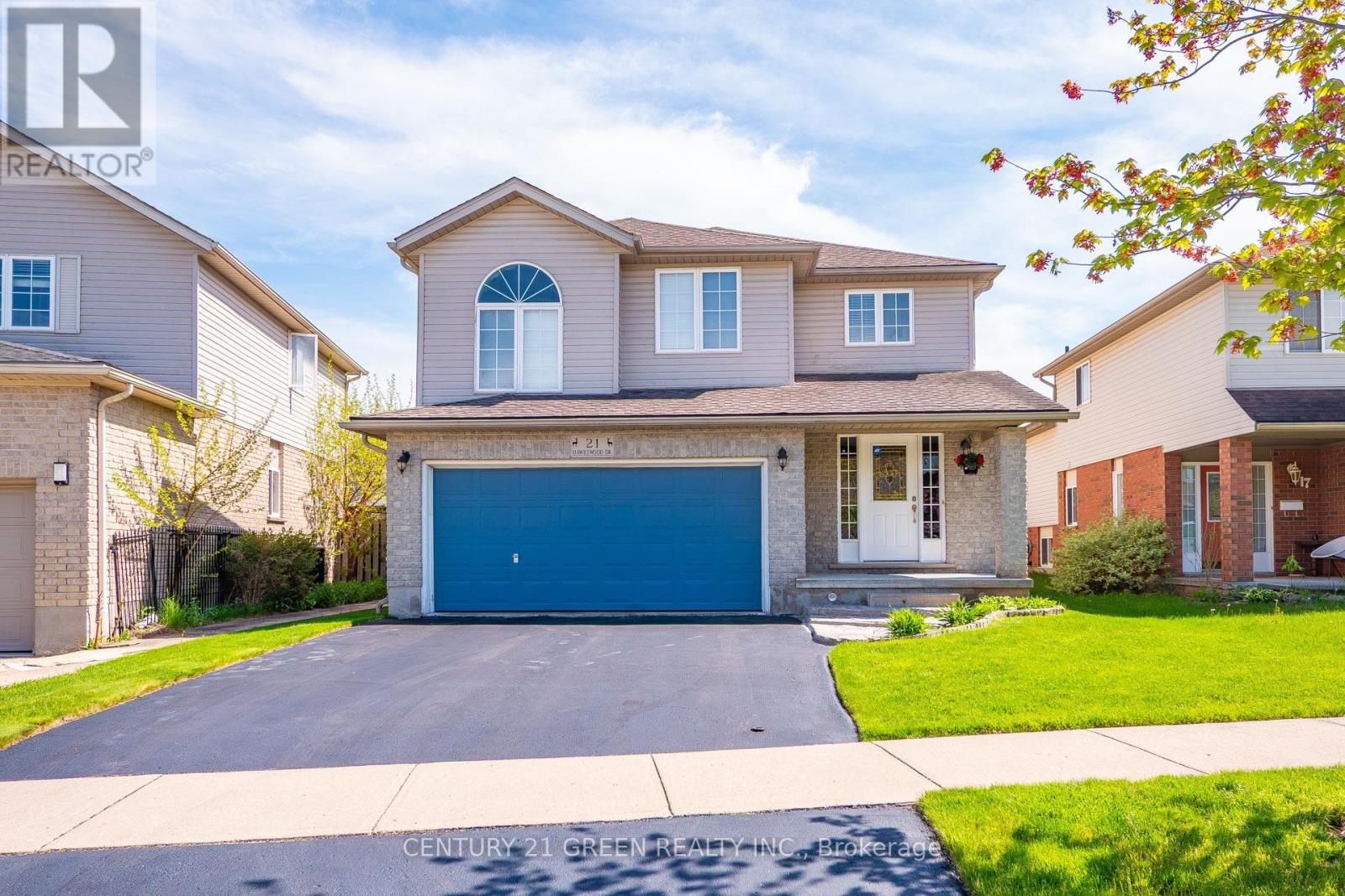 21 HAWKSWOOD DRIVE