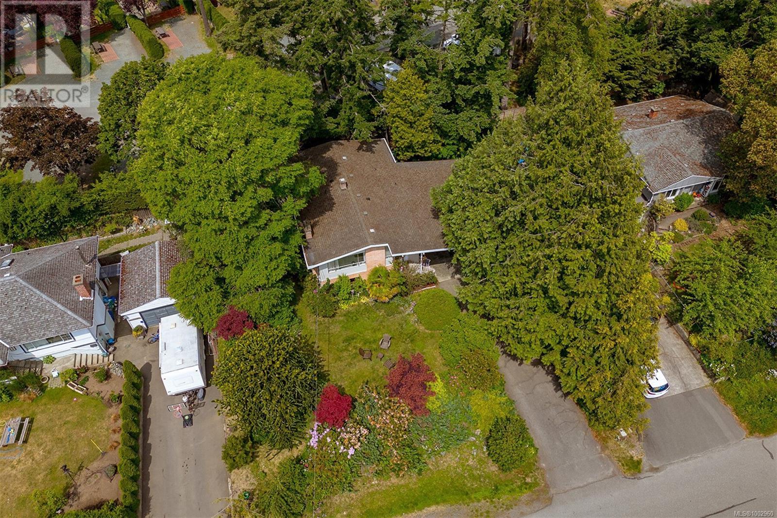 123 Burnett Rd