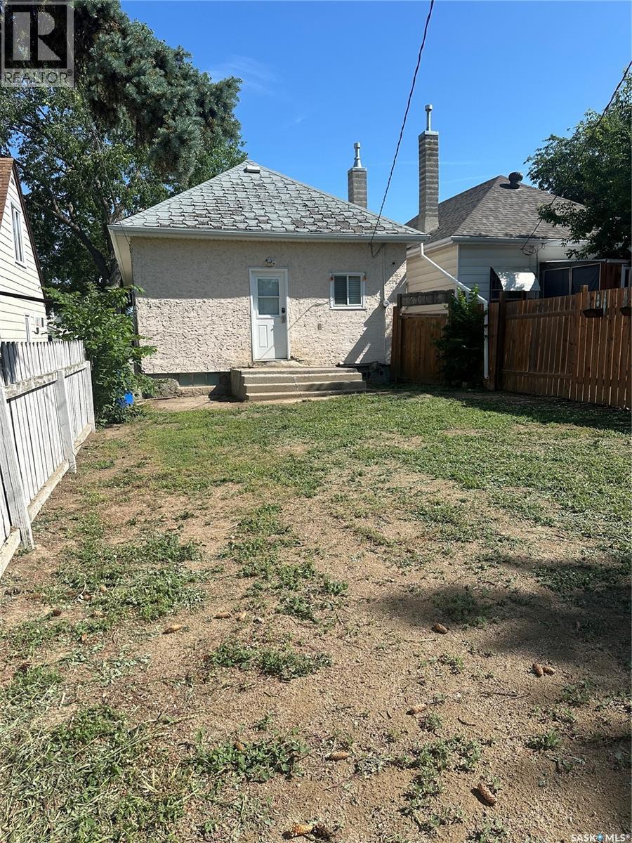 151 Coteau STREET W