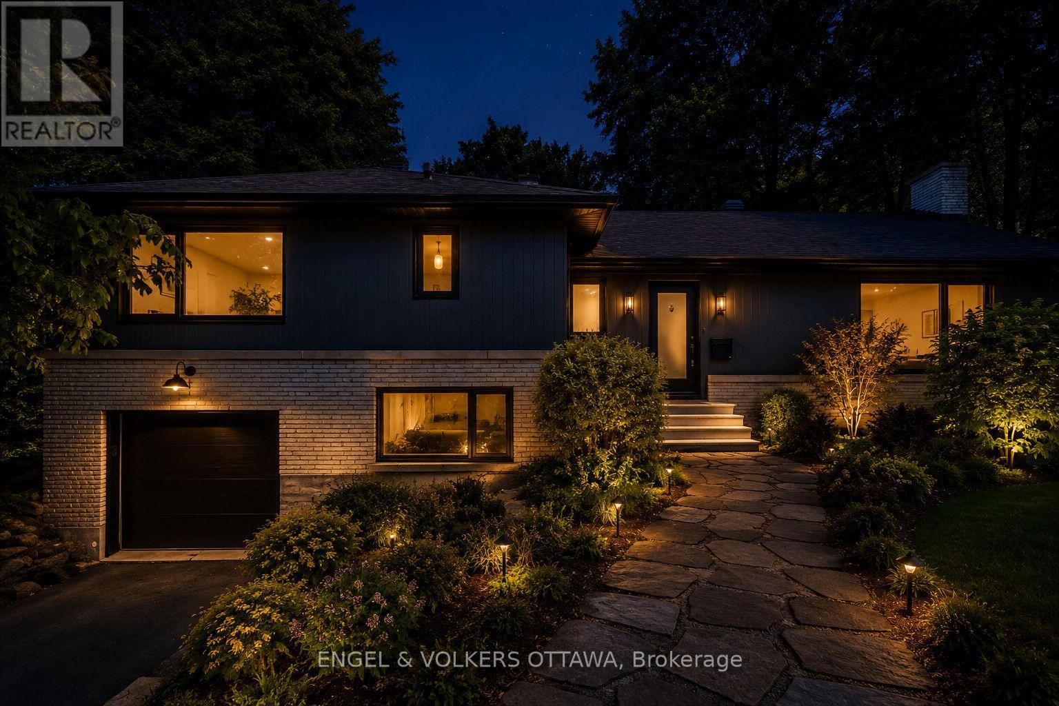 1 AMBERLY PLACE