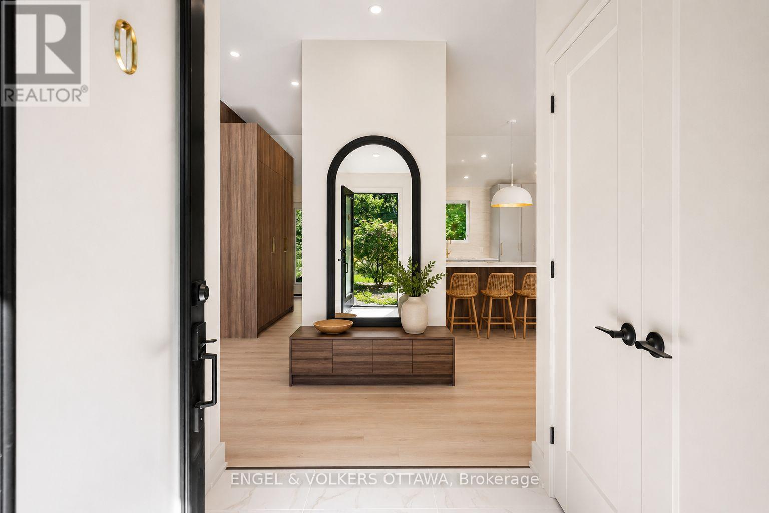 1 AMBERLY PLACE