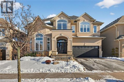 6 VANDERBURGH Lane Grimsby ON L3M1P5