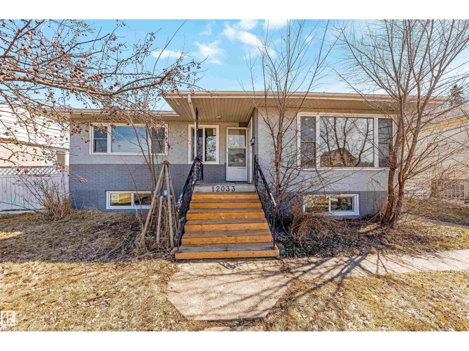 12033 54 ST NW