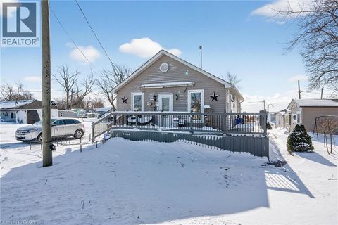 1040 LAKESHORE Road Selkirk ON N0A1P0