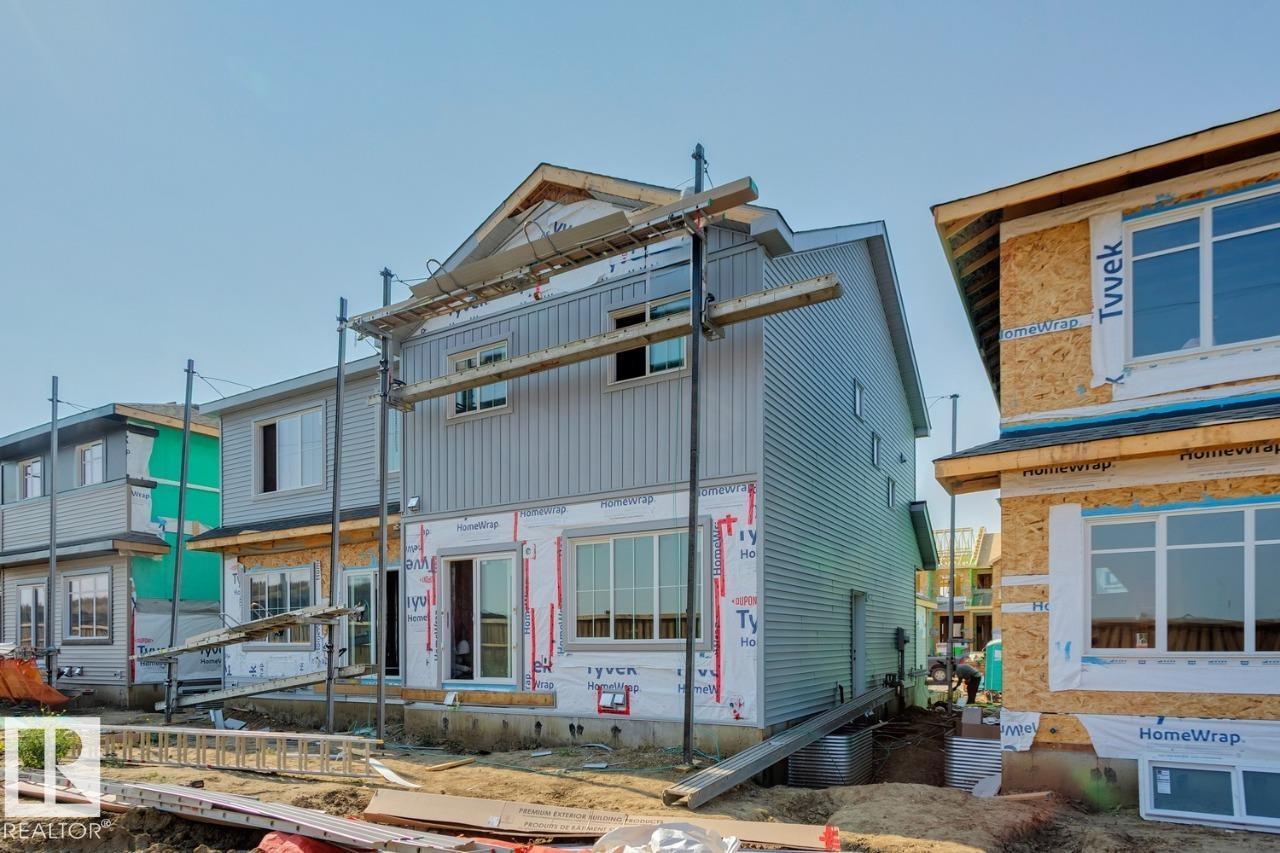 315 26 ST SW SW
