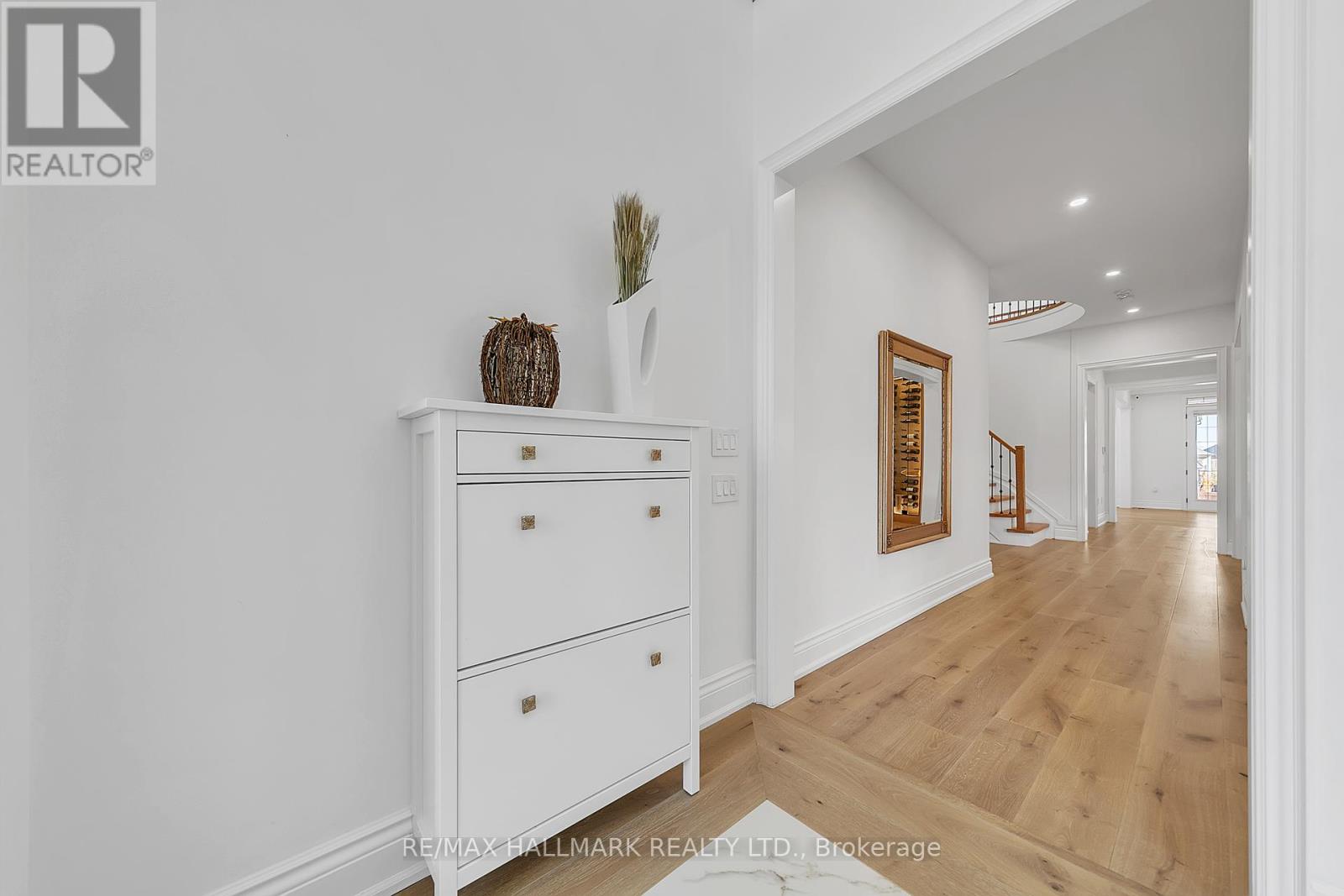 131 LADY JESSICA DRIVE