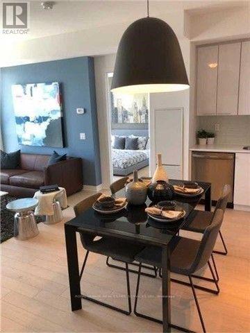 2710 - 10 PARK LAWN ROAD