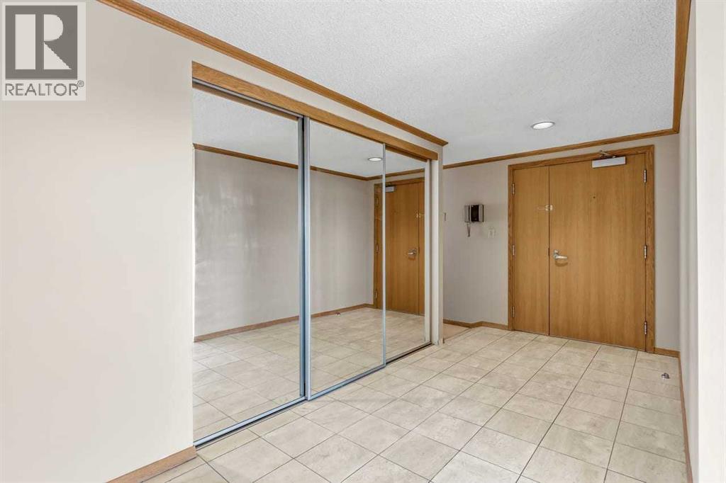 602A, 500 Eau Claire Avenue SW