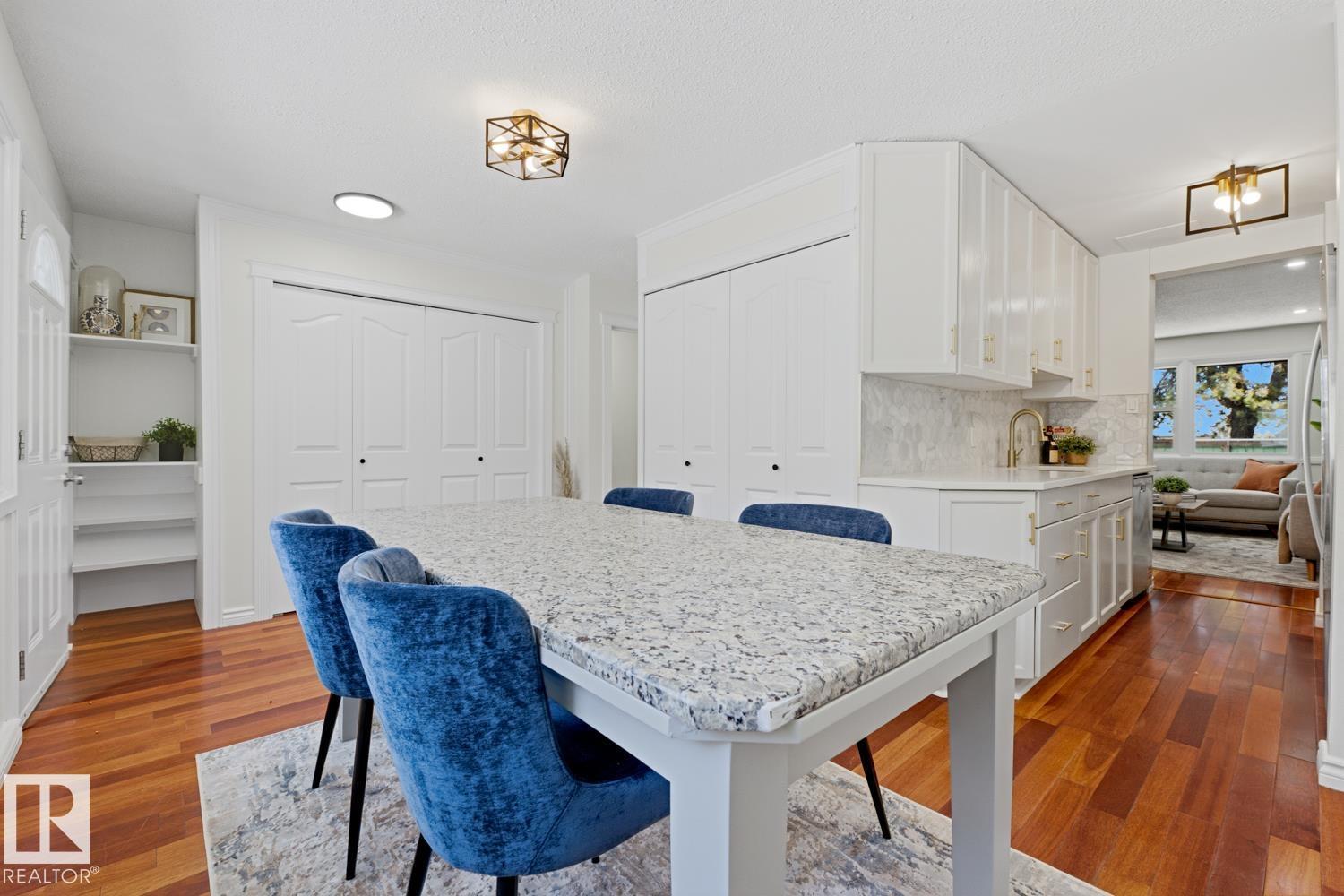 413 VILLAGE ON THE GREEN GR NW