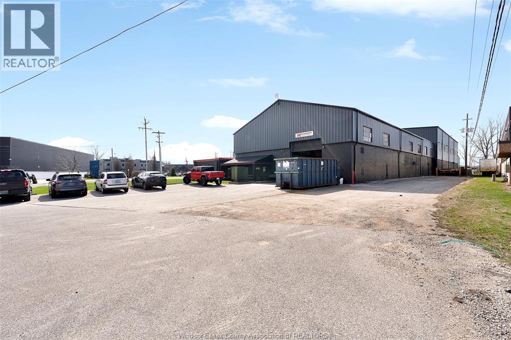 1720 NORTH TALBOT ROAD