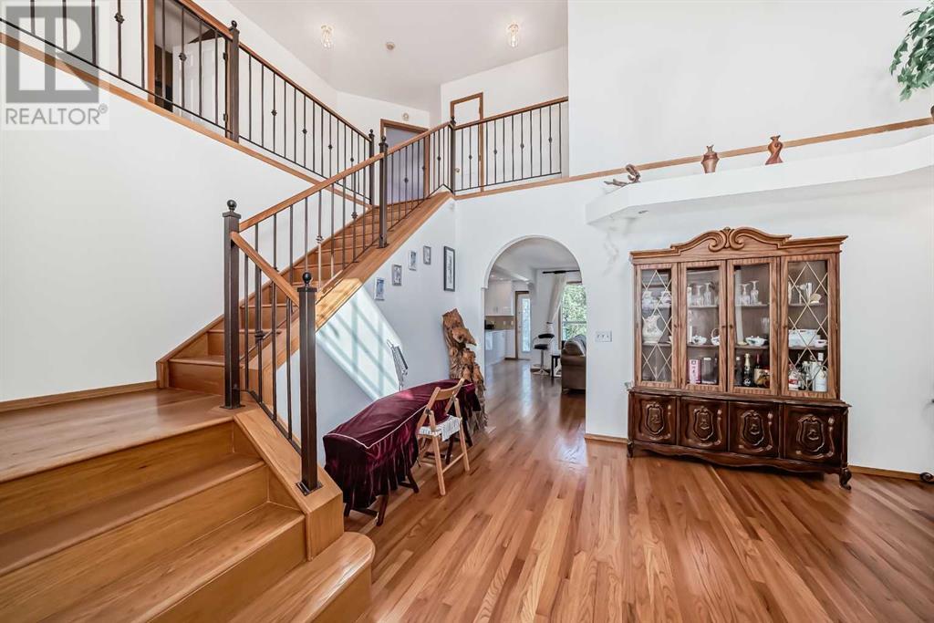 142 Harvest Creek Close NE