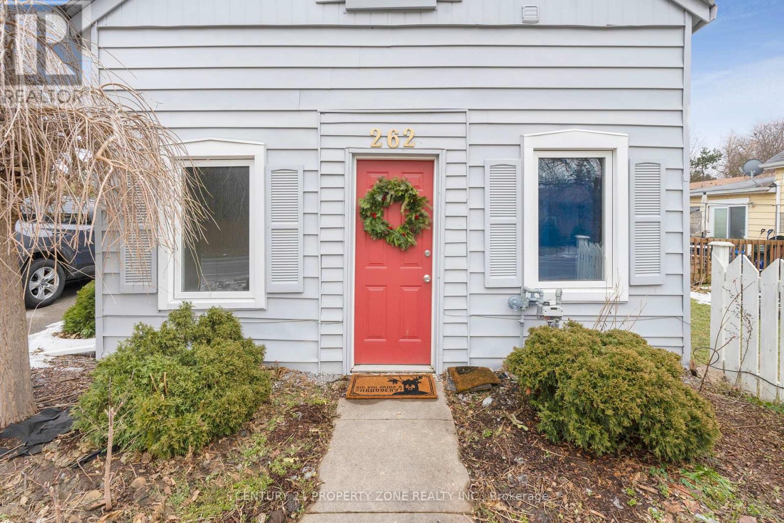 262 PINE STREET