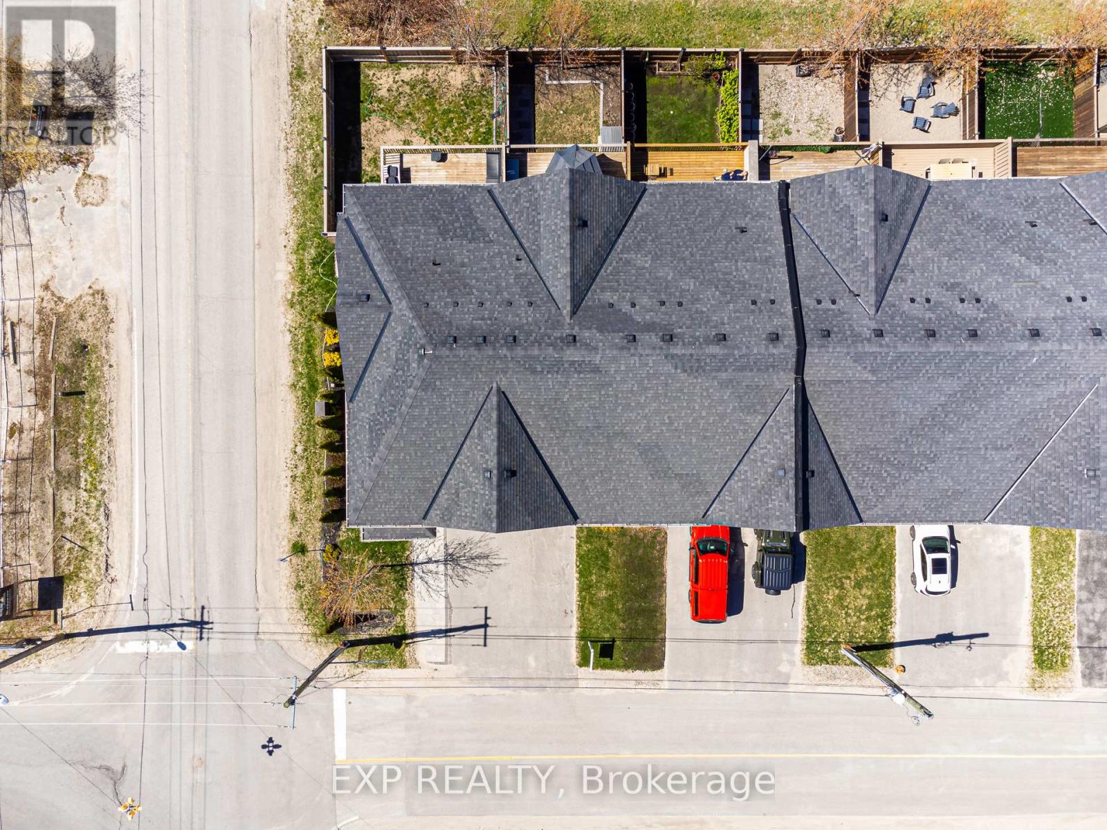 22 18TH STREET N