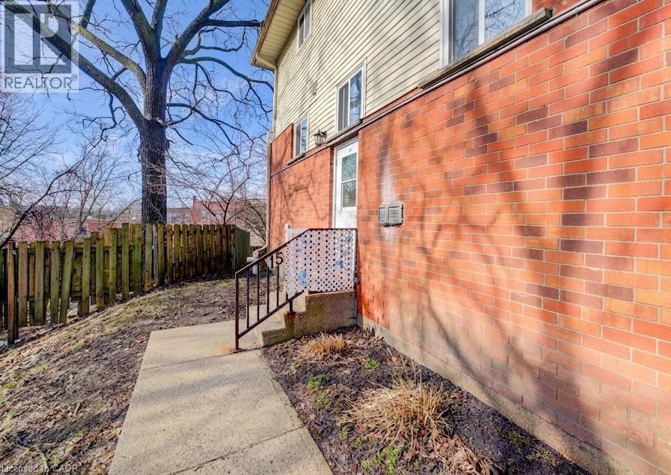 119 CEDAR Street S Unit# 15