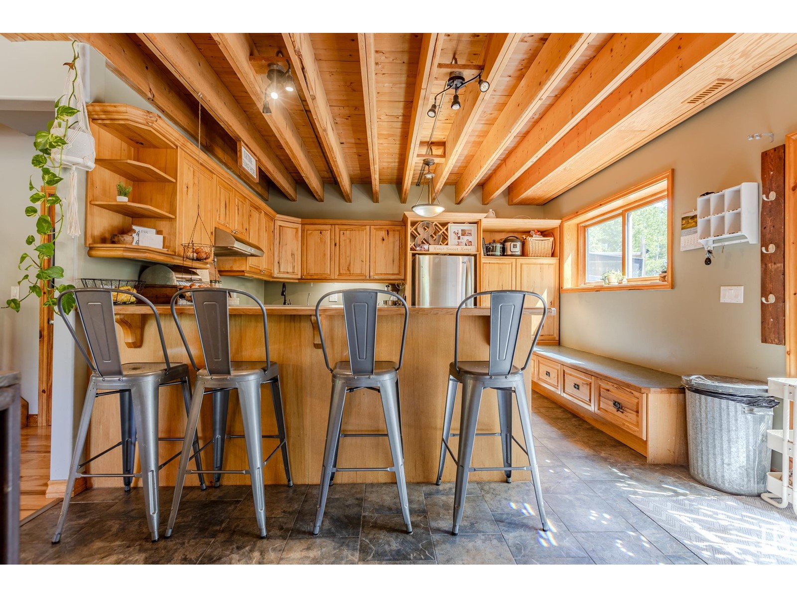 #157 51042 RGE ROAD 204