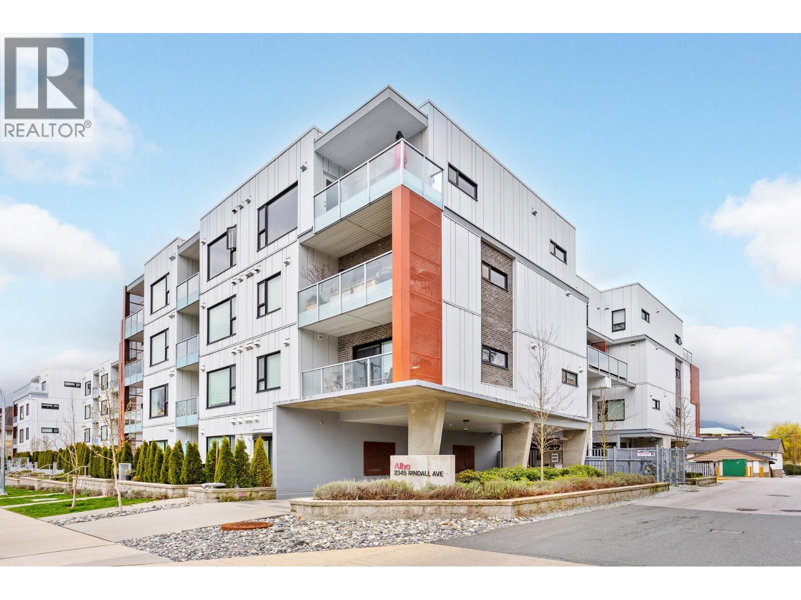 108 2345 RINDALL AVENUE