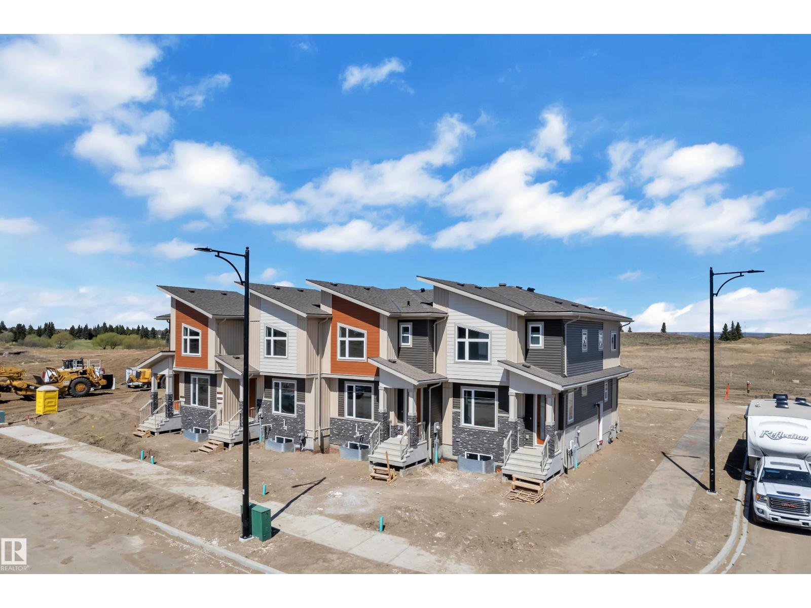 171 Graybriar DR
