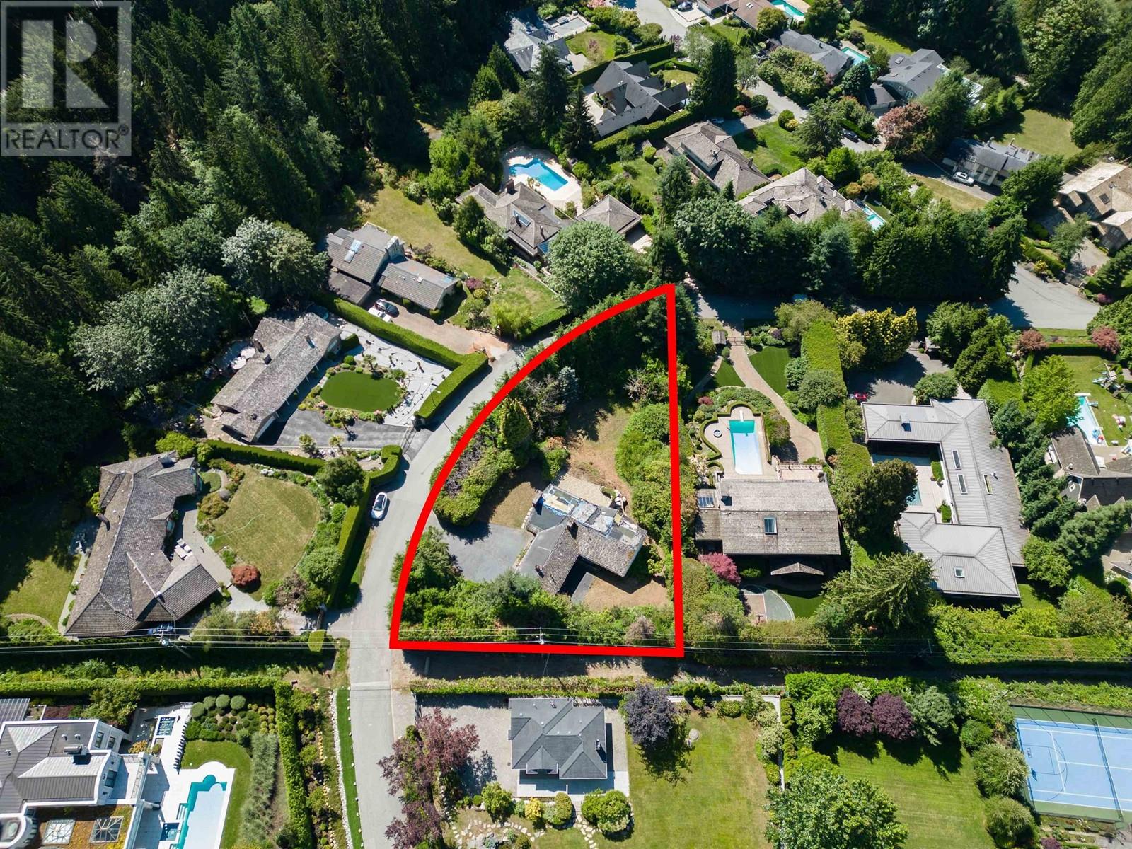 635 GLENMAROON ROAD
