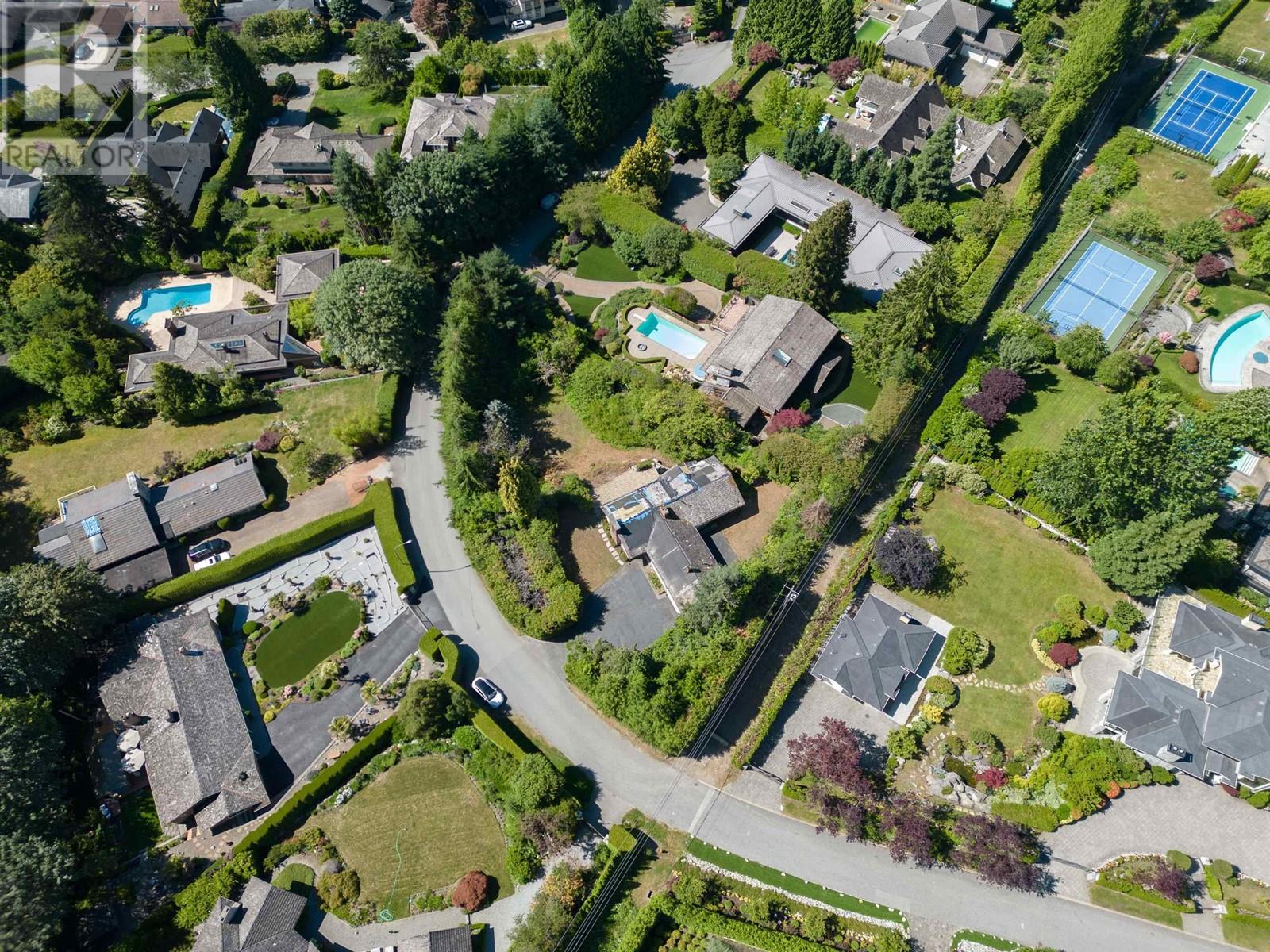 635 GLENMAROON ROAD