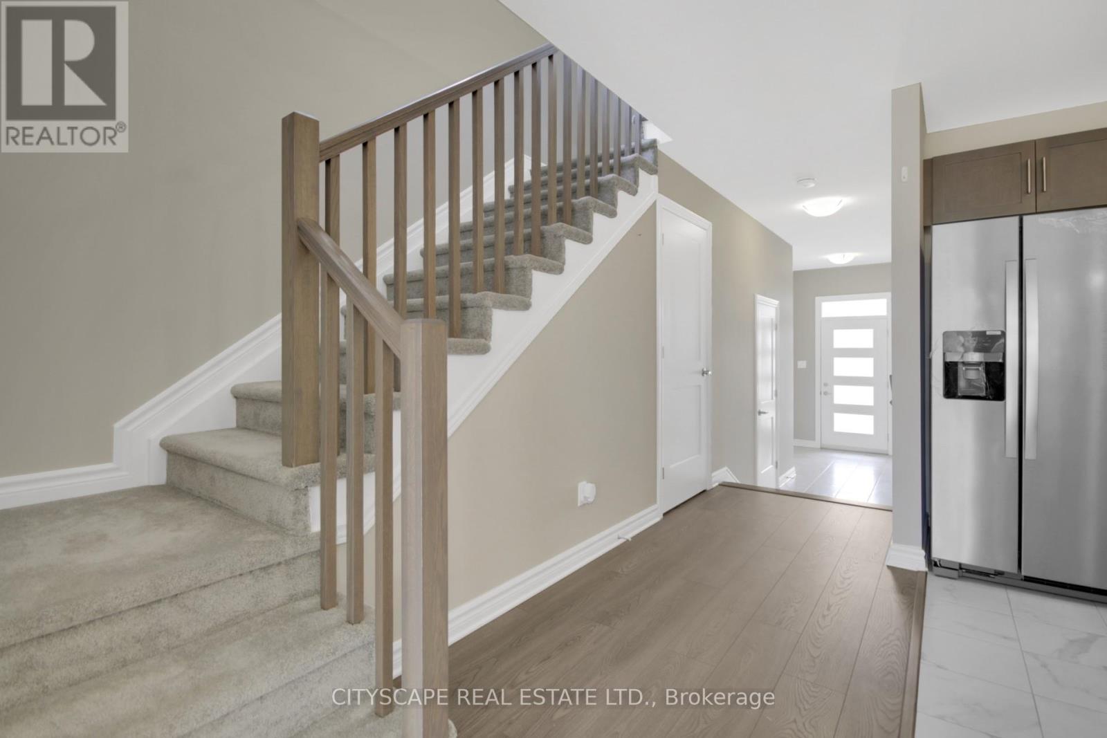 46 GRIFFITH WAY