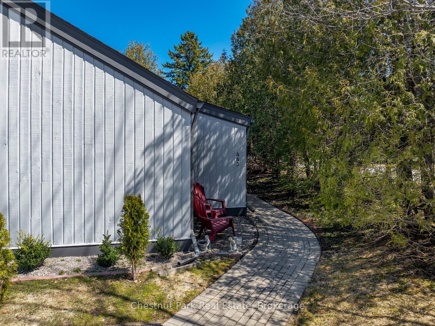 443 OXBOW CRESCENT
