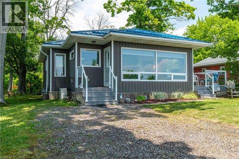 2399 LAKESHORE Road Dunnville ON N1A2W8