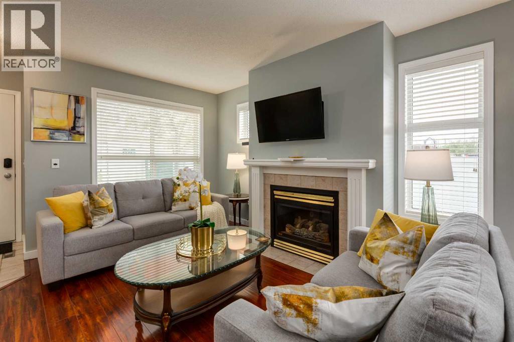 126 Harvest Gold Place NE