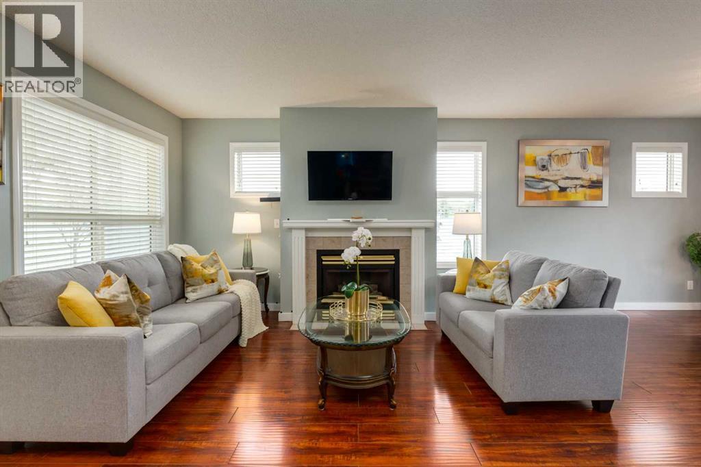 126 Harvest Gold Place NE