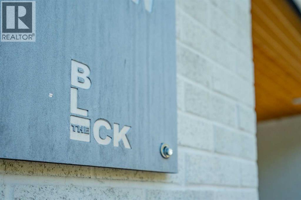 411, 1719 9A Street SW