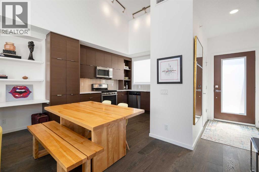 411, 1719 9A Street SW