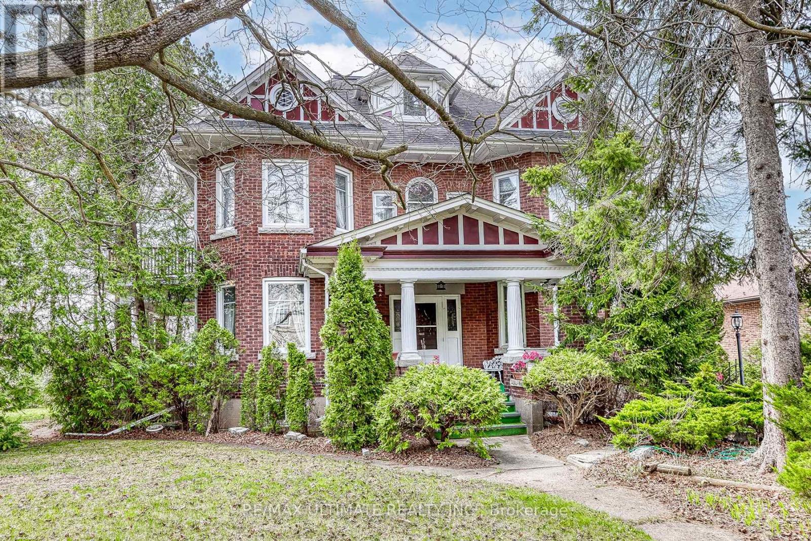 Photo 1 of 48 — 456 MANSE ROAD, Toronto (Highland Creek), ON M1E3V8