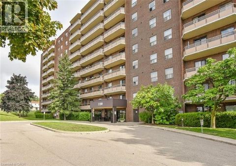 1100 COURTLAND Avenue E Unit# 715 Kitchener ON N2C2H9