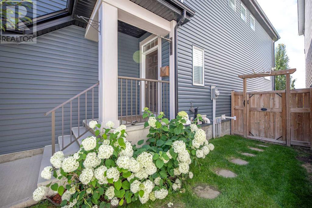 64 Auburn Glen Close SE