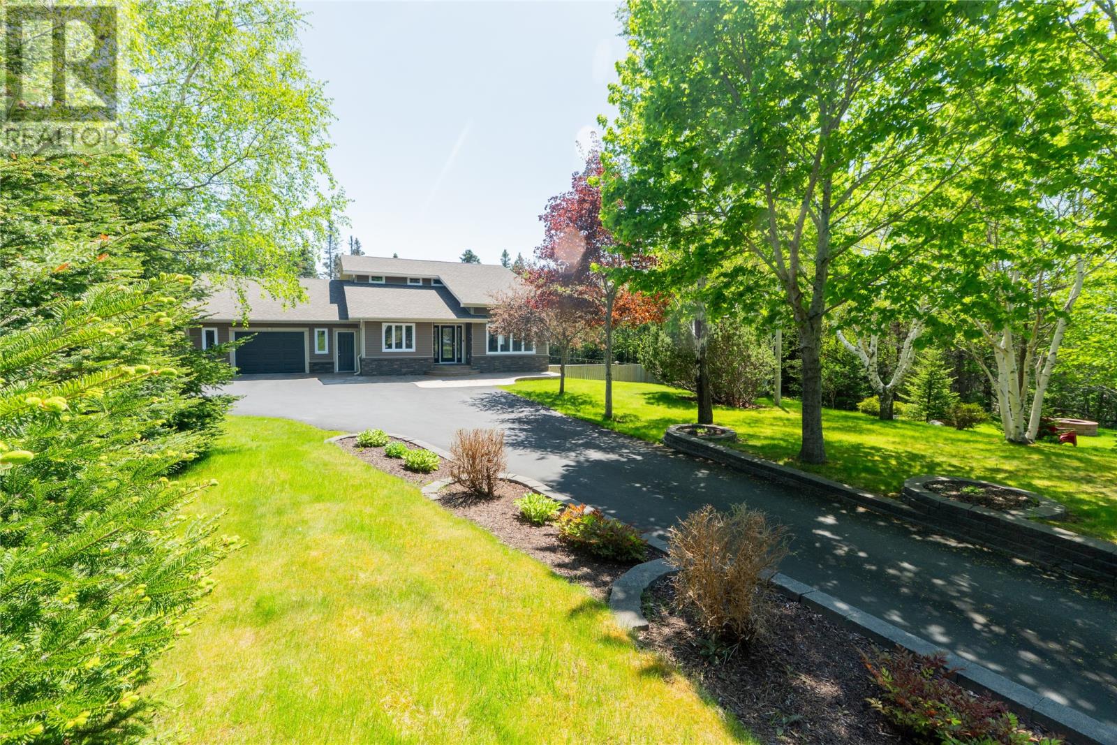 29 Spruce Hill Place