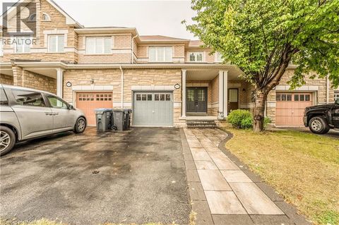 5195 ANGEL STONE Drive Mississauga ON L5M0L5
