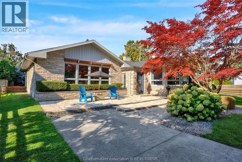 38 Glenwood DRIVE Chatham ON N7M5W8