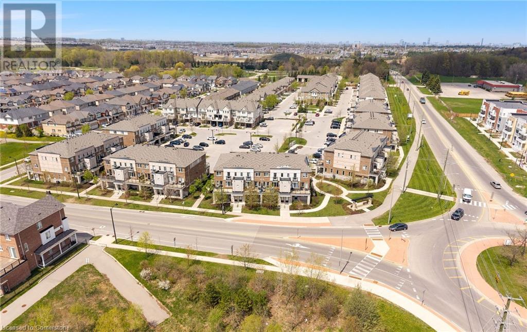 82 DAYLILY Lane E