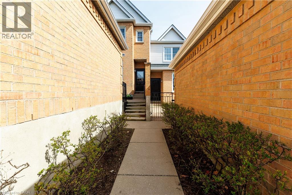 1570 RICHMOND Street Unit# 5