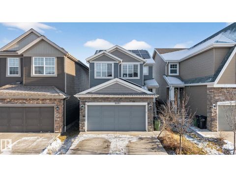 2031 51 ST SW Edmonton AB T6X1Z8