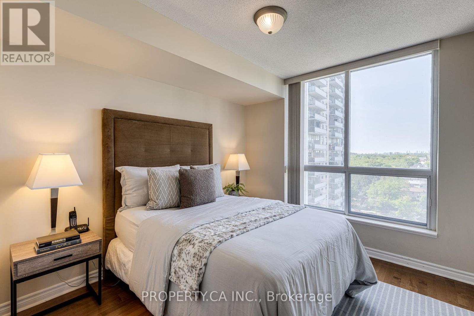 1003 - 70 HIGH PARK AVENUE